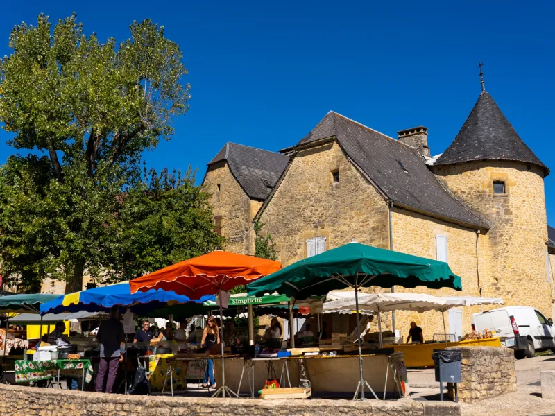 Marché de Saint-Genies