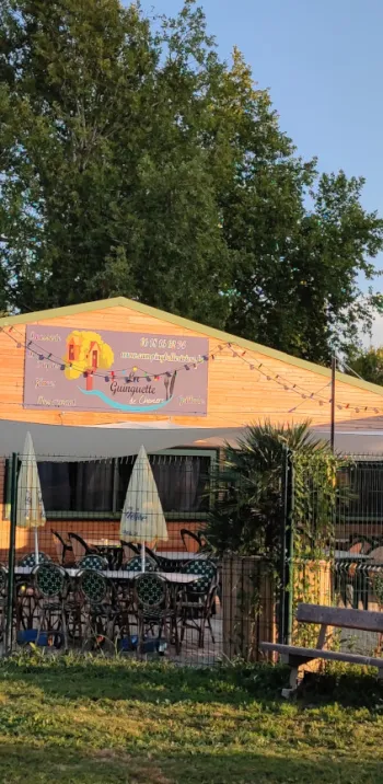 Guinguette de Chaniers