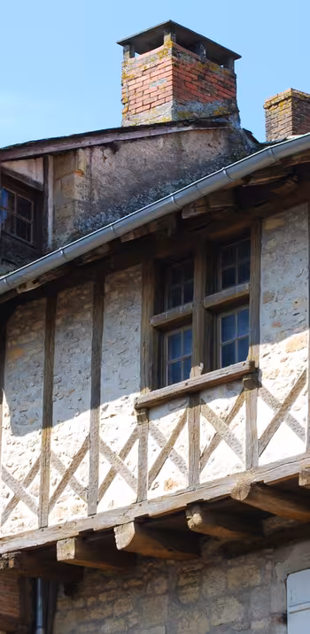 Maisons à colombages Thiviers ©OTPerigordLimousin.JPG