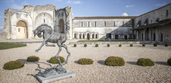 Abbaye de Trizay