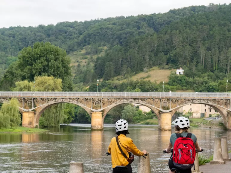 De Rouffignac à Coly sur La Vézère à Vélo