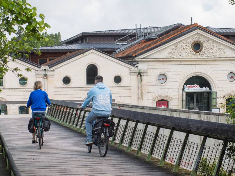 Angoulême à vélo sur La Flow vélo