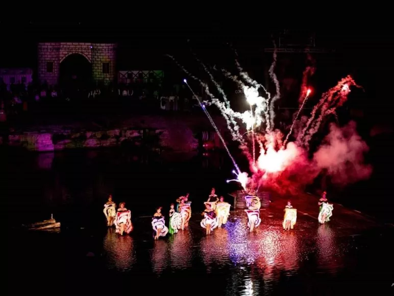 Festival Son et Lumière (Bourg-Charente)